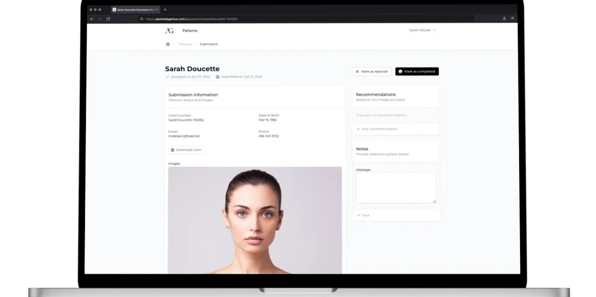 Connecting with a clinic for an aesthetic consultation through Aesthete Genius